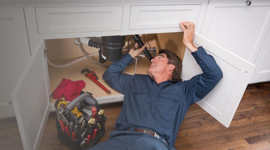 Local tankless water heater installation in East Saint Louis, IL